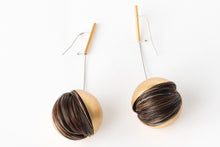 Load image into Gallery viewer, Earrings